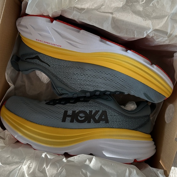 NIB Hoka Bondi 8 - Picture 1 of 5